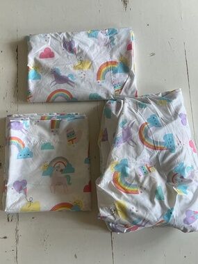 NWOT Where the Polka Dots Roam Bedding Twin